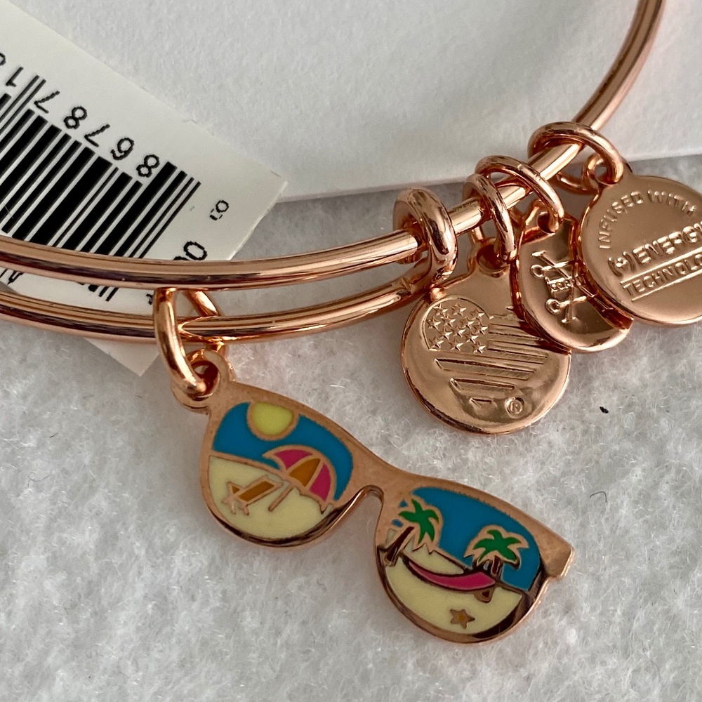 NWT Alex and Ani Caribbean Exclusive Sunglasses Bracelet